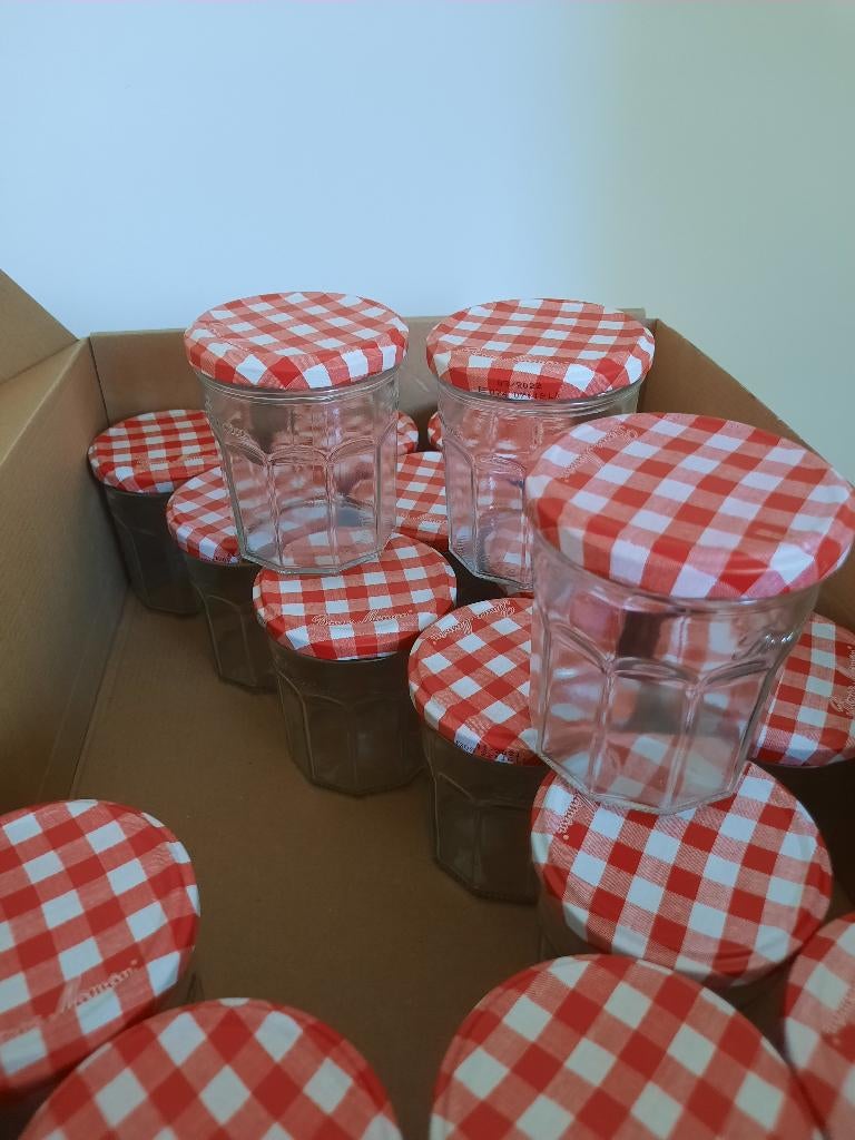 18 lege schone Bonne Maman jampotjes, Overige typen, Ophalen of Verzenden, Zo goed als nieuw, Glas