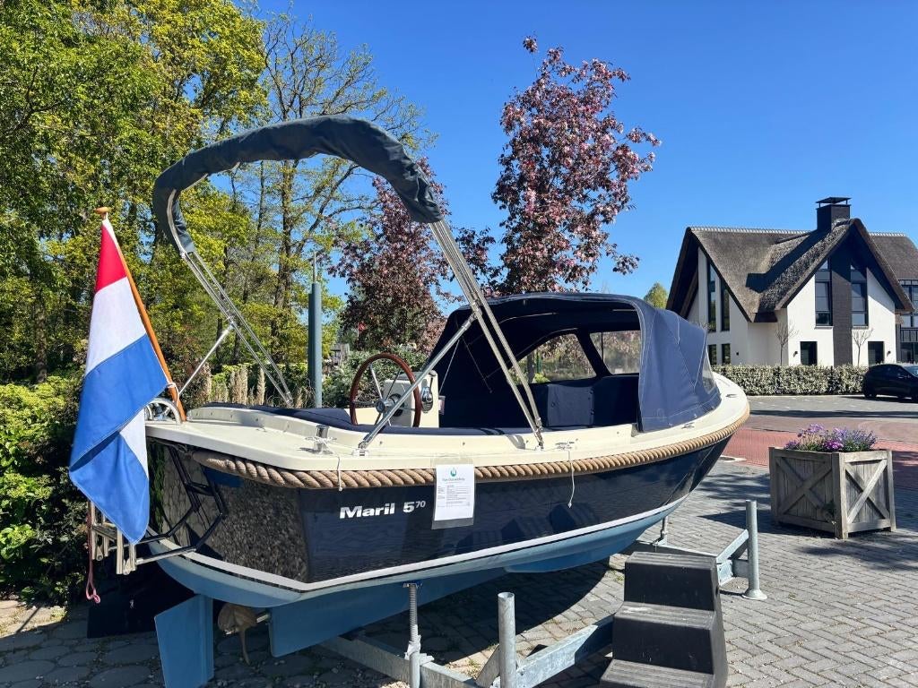 Prachtige Maril 570 (2012) met 16pk Vetus diesel en bimini, Watersport en Boten, 10 tot 30 pk, Gebruikt, Maril, Binnenboordmotor