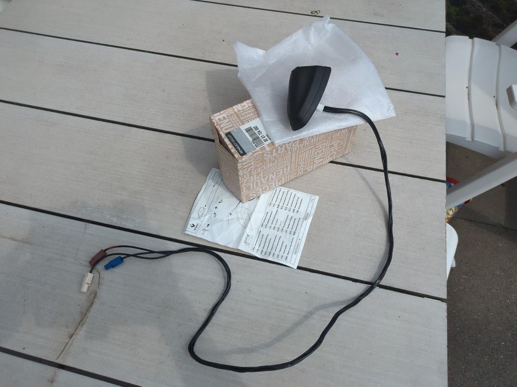 Renault kadjar antenne + gps, Ophalen of Verzenden, Gebruikt