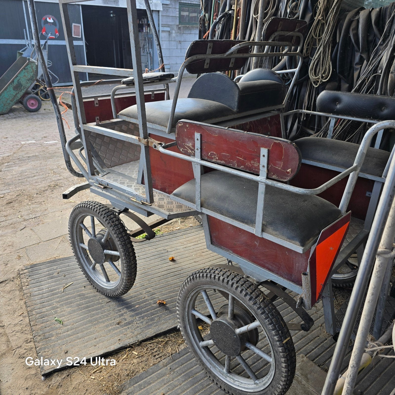 menwagen cob, Zo goed als nieuw
