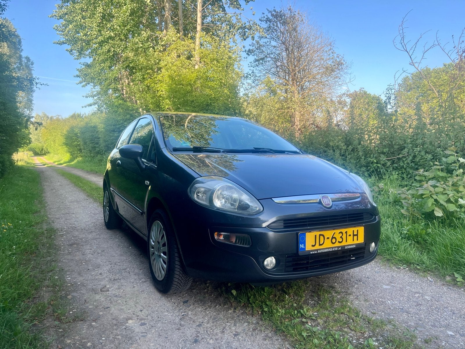 Fiat Punto Evo 1.4 3DR 2010 Grijs nette zuinige auto, Auto's, Fiat, Voorwielaandrijving, 40 €/maand, 4 cilinders, 400 kg