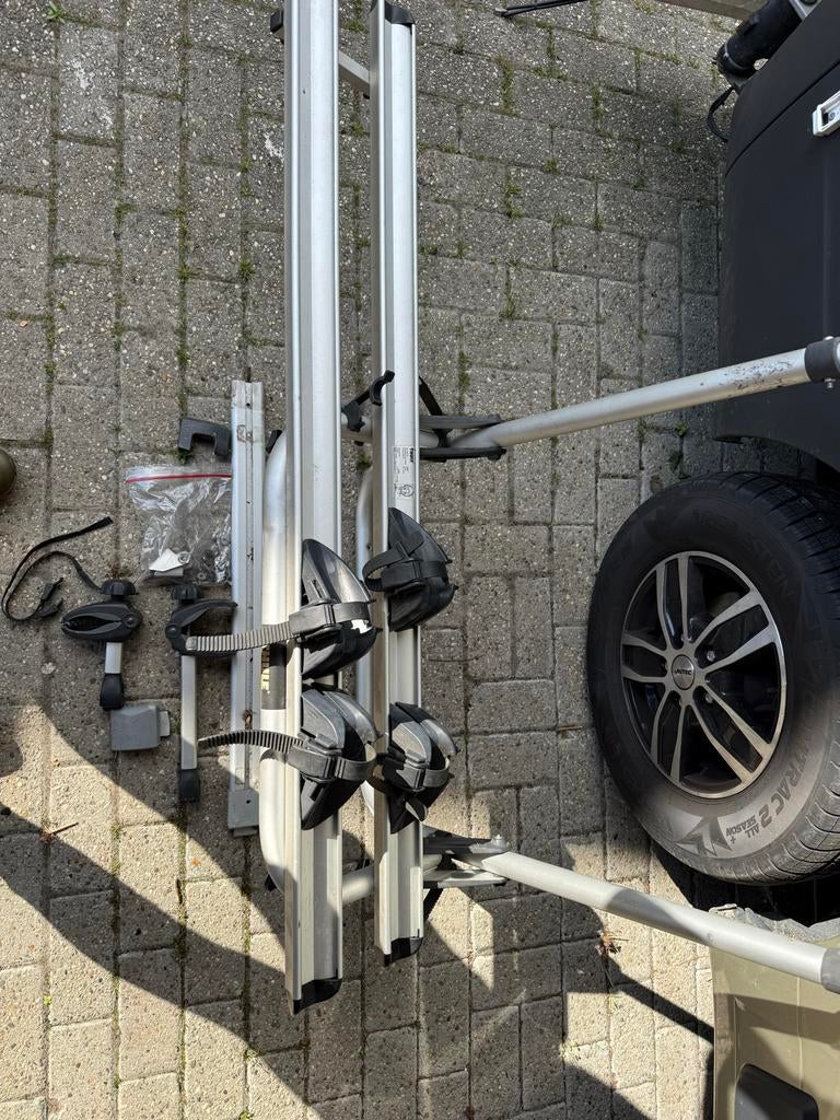 Thule Elite G2 fietsendrager voor 2 fietsen, Auto diversen, Fietsendragers, Ophalen, 2 fietsen, Gebruikt, Achterklepdrager