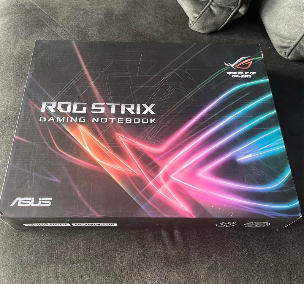 ASUS ROG Strix Gaming Laptop - Goede Staat, Computers en Software, Windows Laptops, Zo goed als nieuw, 15 inch, SSD, 2 tot 3 Ghz