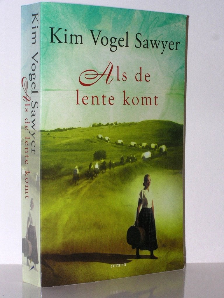Kim Vogel Sawyer - Als de lente komt (christelijke roman), Ophalen of Verzenden, Zo goed als nieuw
