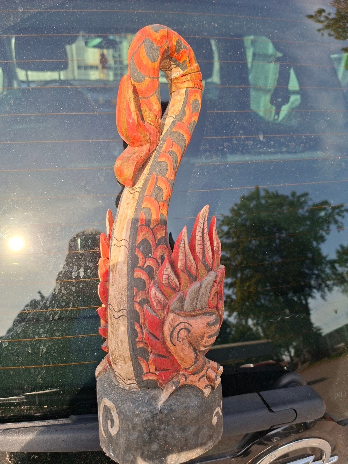 Handgesneden houten draak - Uniek kunstwerk, Overige onderwerpen, Ophalen of Verzenden, 20 - 50 cm, Beeld