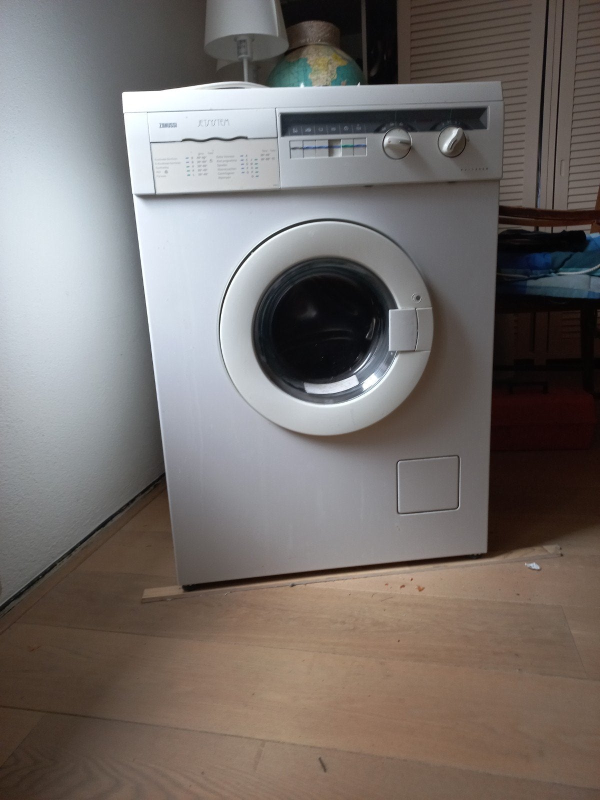 Zanussi JetSystem Wasmachine FJ 1206 H / FJ 1406 H, Ophalen