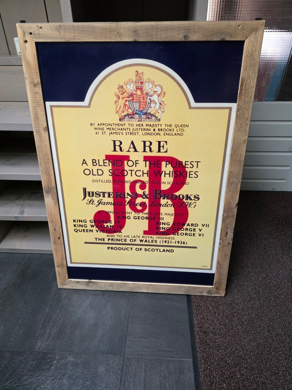 Groot whisky reclamebord J&B, afm. 109 x 79 cm, Ophalen, Reclamebord