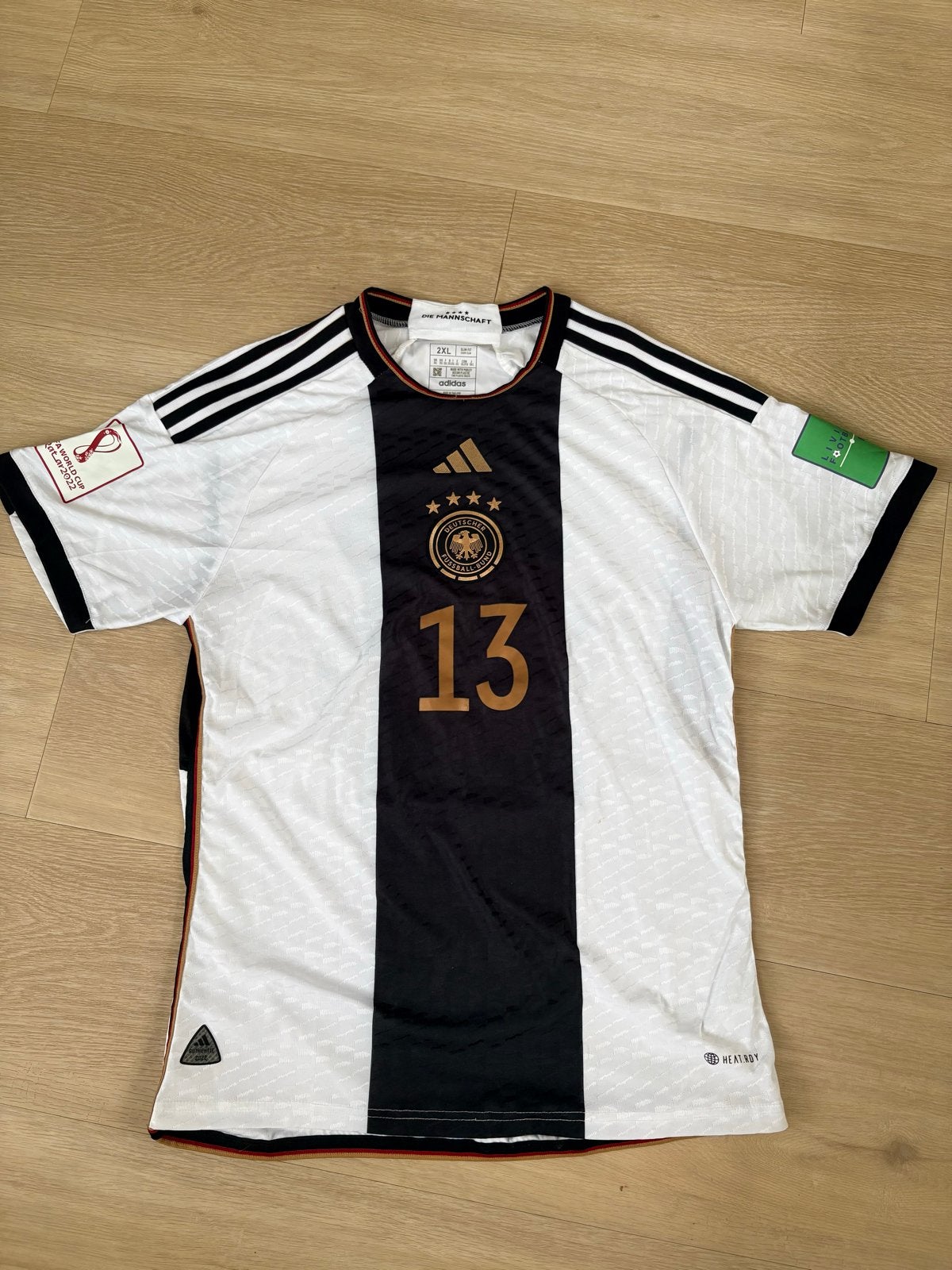 Duitsland Thuisshirt WK 2022 - Müller 13 - Maat 2XL, Sport en Fitness, Voetbal, Groter dan maat XL, Ophalen of Verzenden, Zo goed als nieuw