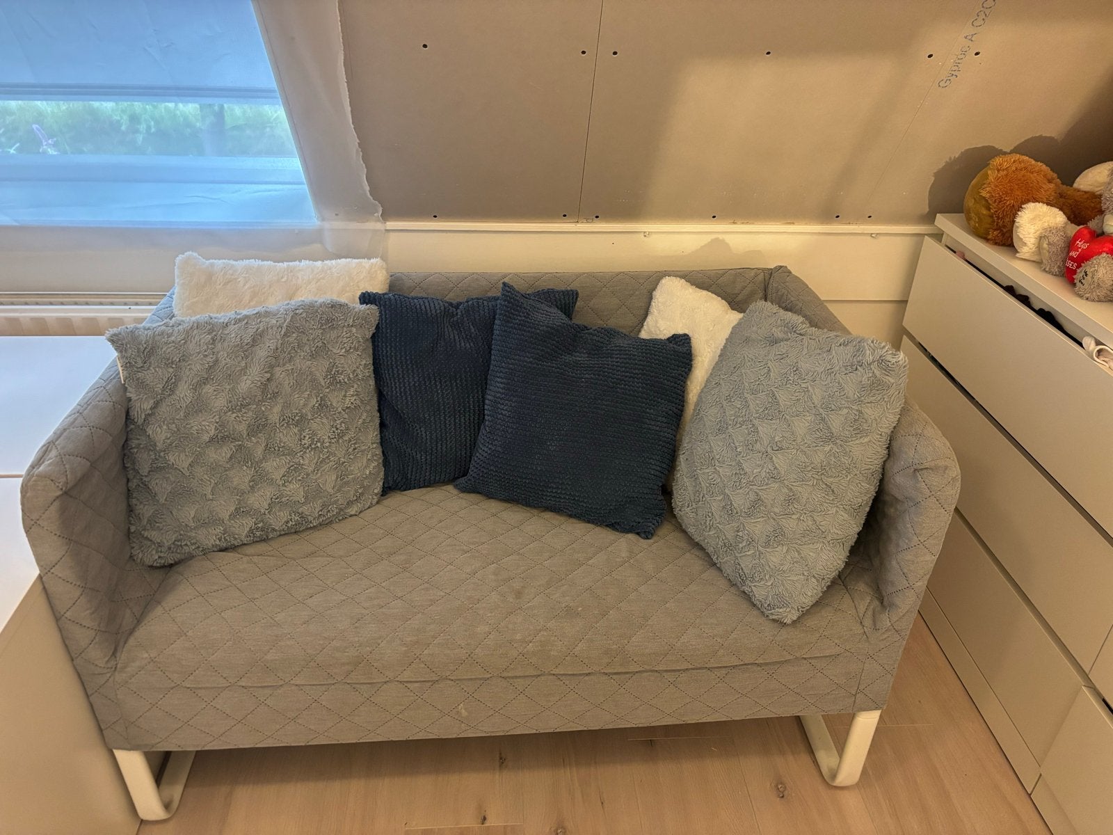 Mooi klein IKEA bankje inclusief kussens, Ophalen, Gebruikt, Minder dan 75 cm, Tweepersoons