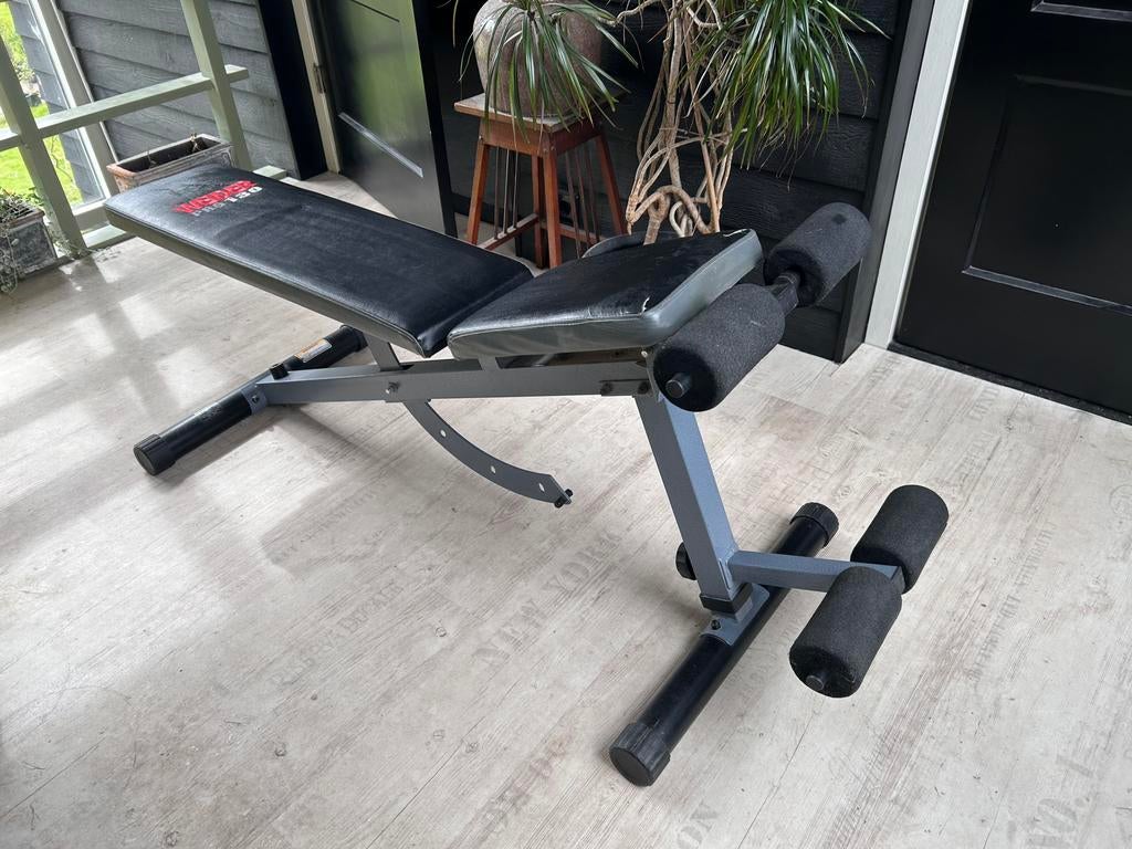 Verstelbaar fitnessbank, Sport en Fitness, Ophalen, Zo goed als nieuw, Fitnessbank