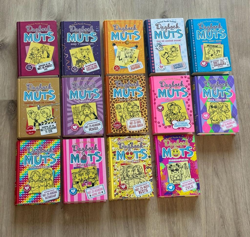 Dagboek van een muts boeken, Ophalen, Zo goed als nieuw
