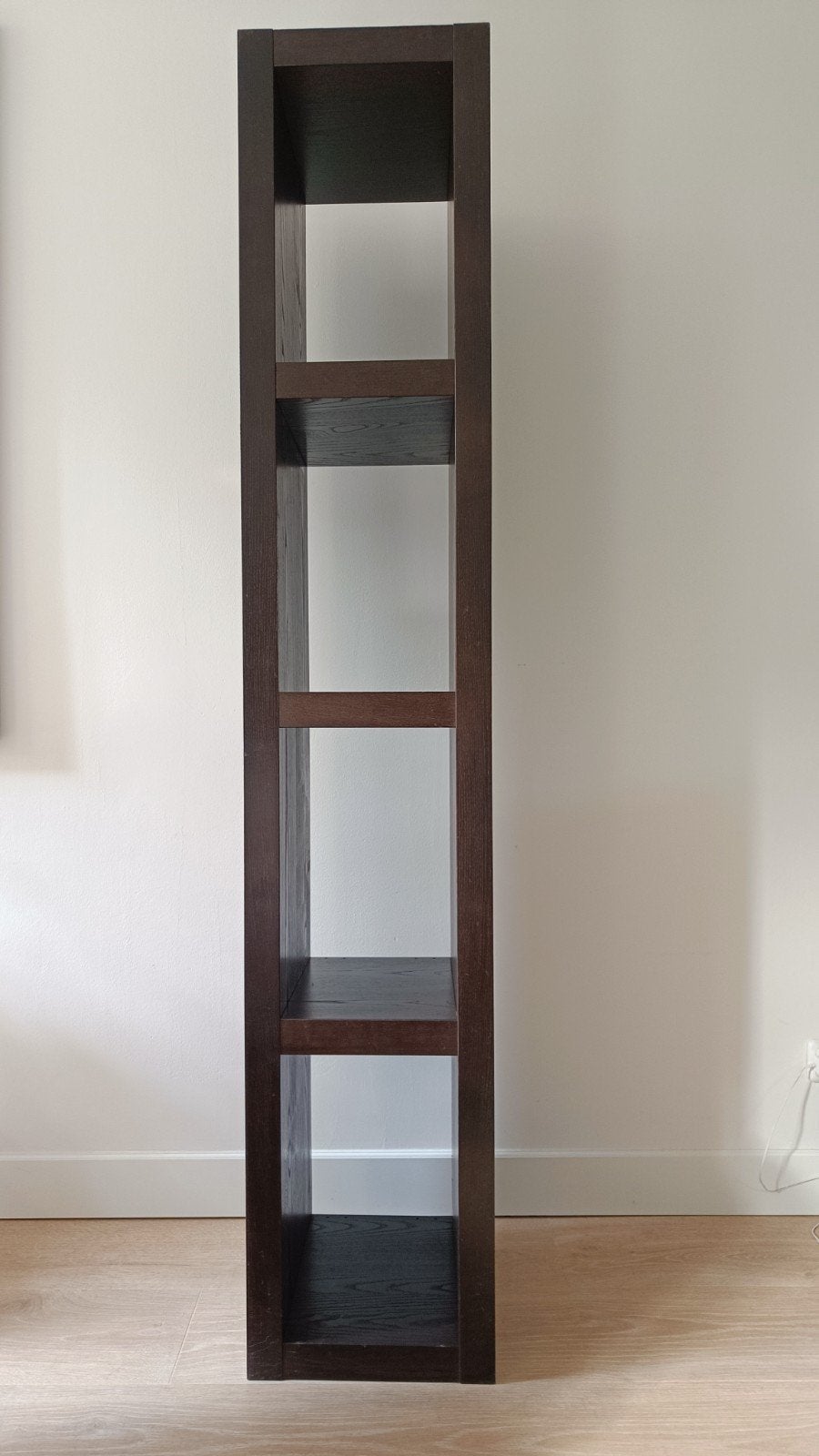 Lack kast donkerbruin 35 brx38dx185h, Ophalen, Met plank(en), Minder dan 50 cm, Gebruikt