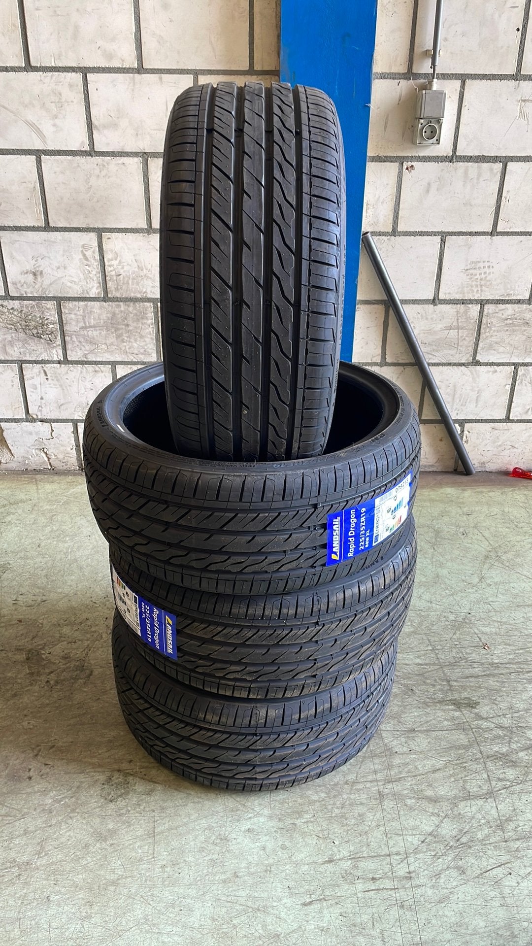 LANDSAIL 225/35ZRF19, 19 inch, ., Nieuw, Ophalen of Verzenden