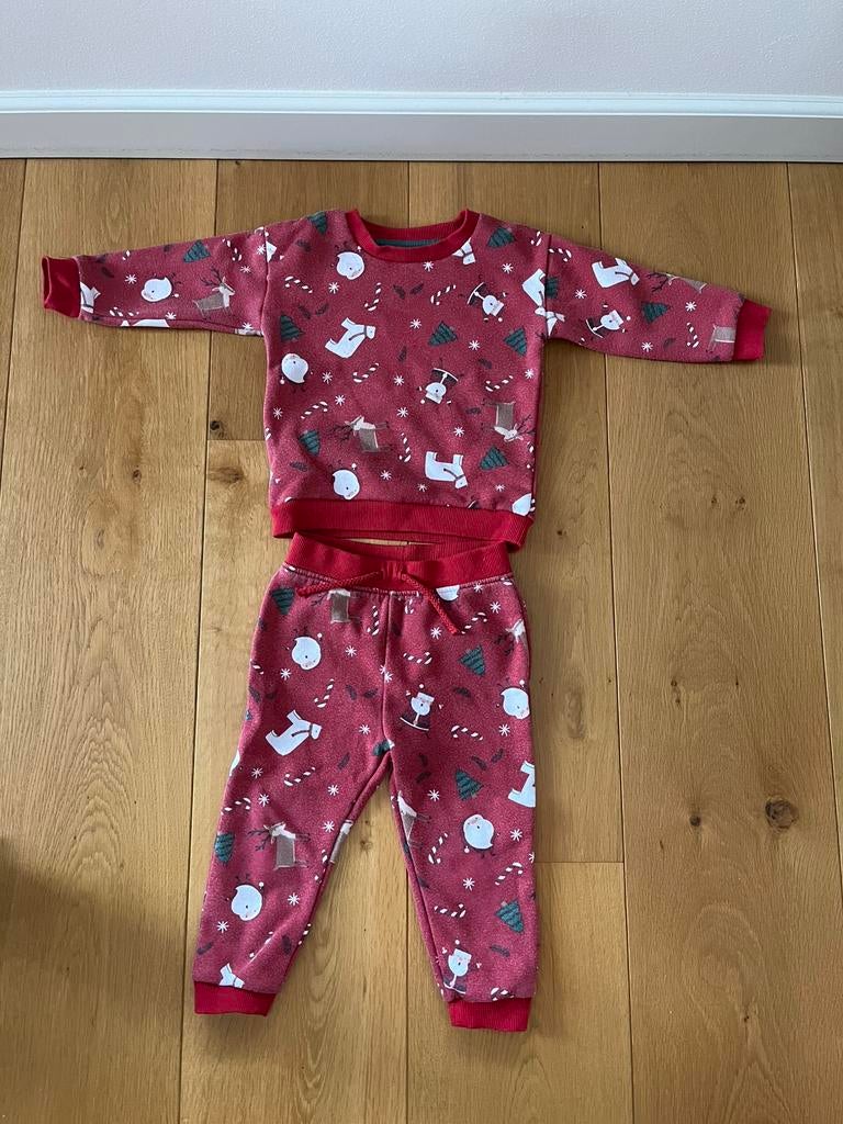 Primark kerst jogging pak, Ophalen of Verzenden, Gebruikt, Jongen of Meisje, Setje