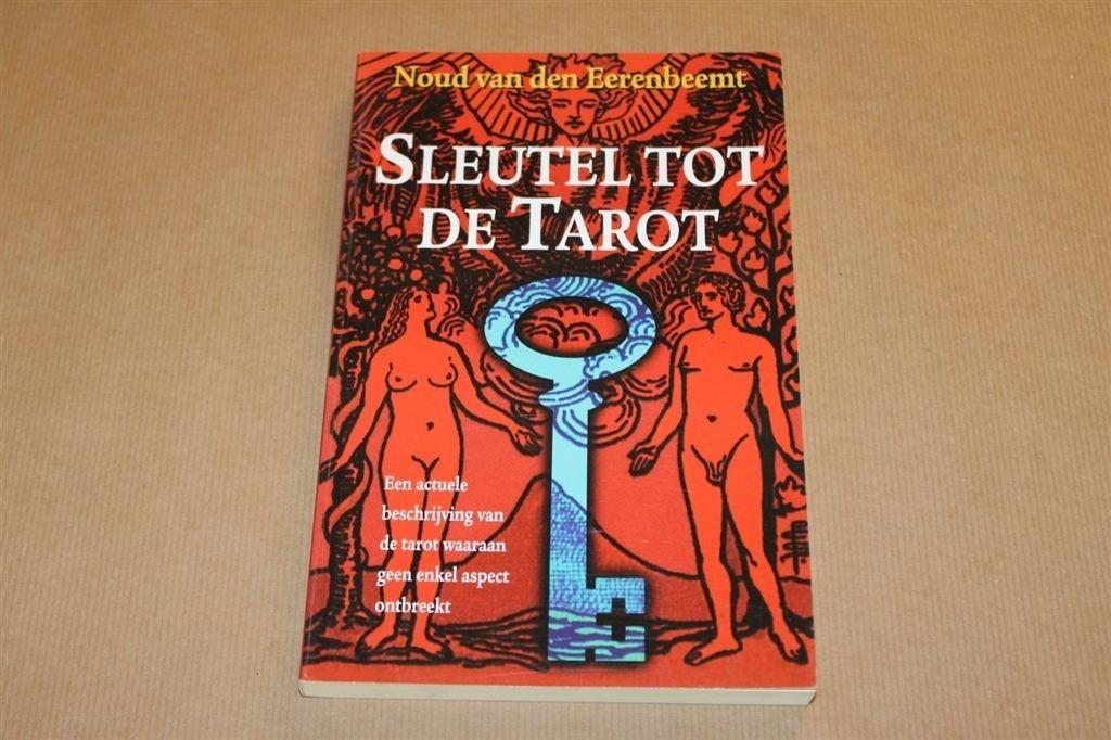 Sleutel tot de Tarot., Boeken, Ophalen of Verzenden, Gelezen, Overige onderwerpen, Achtergrond en Informatie