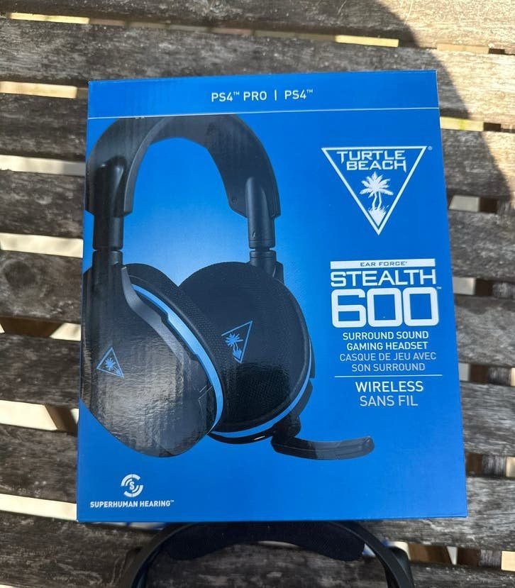 Turtle Beach Stealth 600 Gaming Headset PS4/PS5, Gebruikt, Overige controllers, Ophalen of Verzenden, PlayStation 4