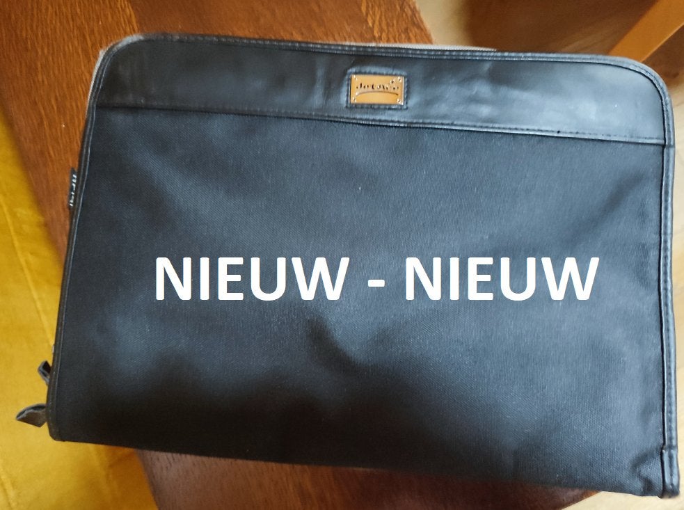 5 nieuwe draagtassen in hun verpakking., Ophalen, Nieuw, Laptophoes