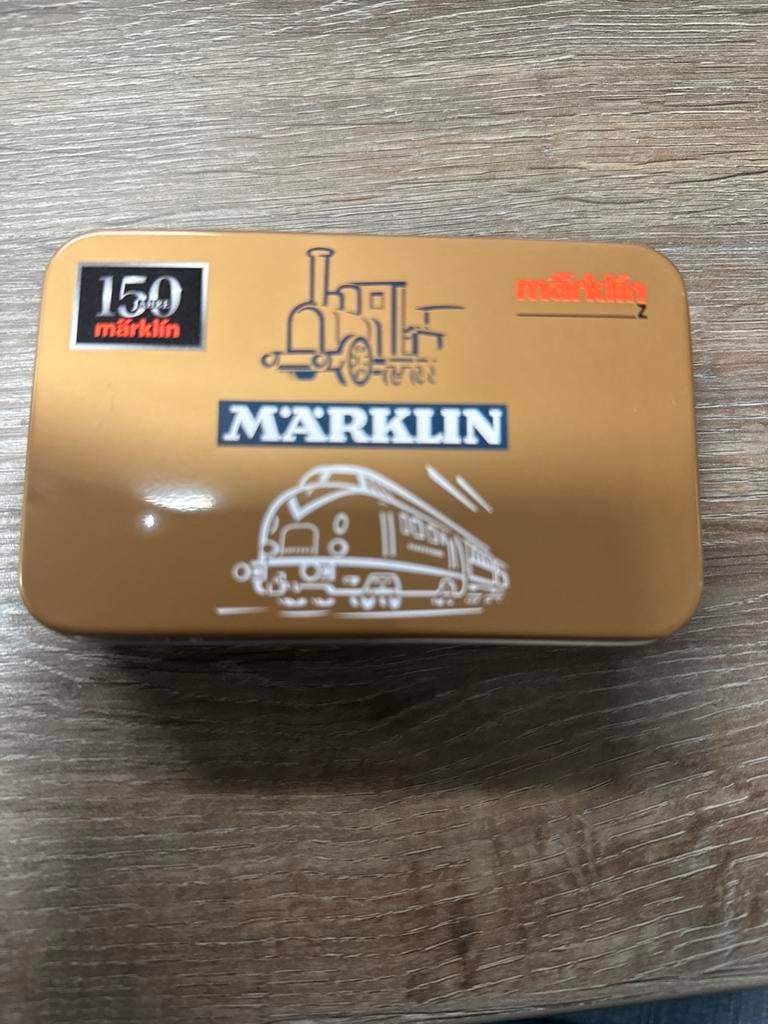 Märklin Z Museumswagen 2009 in blikken doos, Hobby en Vrije tijd, Wisselstroom, Wagon, Ophalen of Verzenden, Zo goed als nieuw