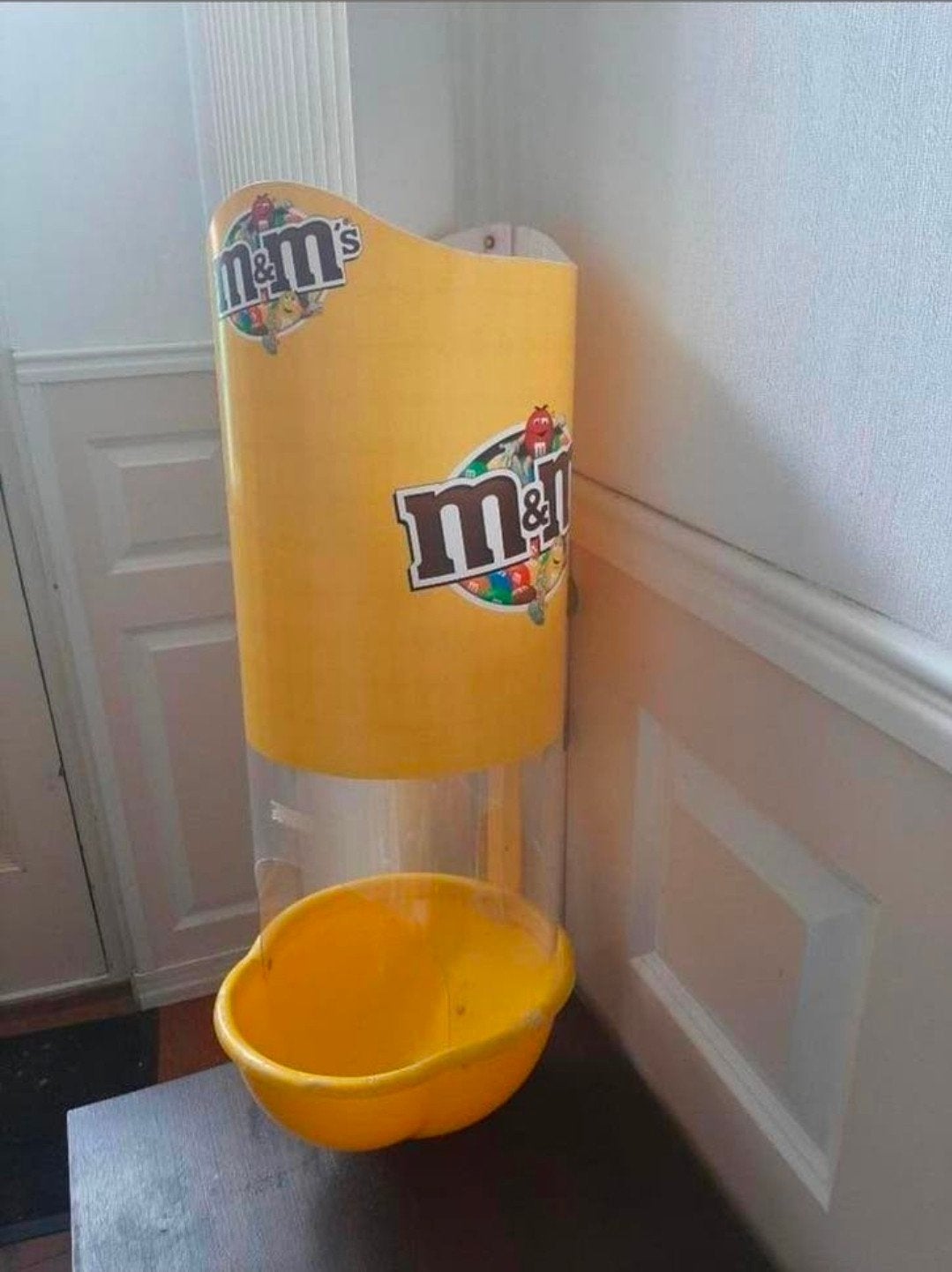 vintage M&M'S winkeldisplay tower dispenser, Verzamelen, Merken en Reclamevoorwerpen, Ophalen of Verzenden, Gebruikt, Reclamebord