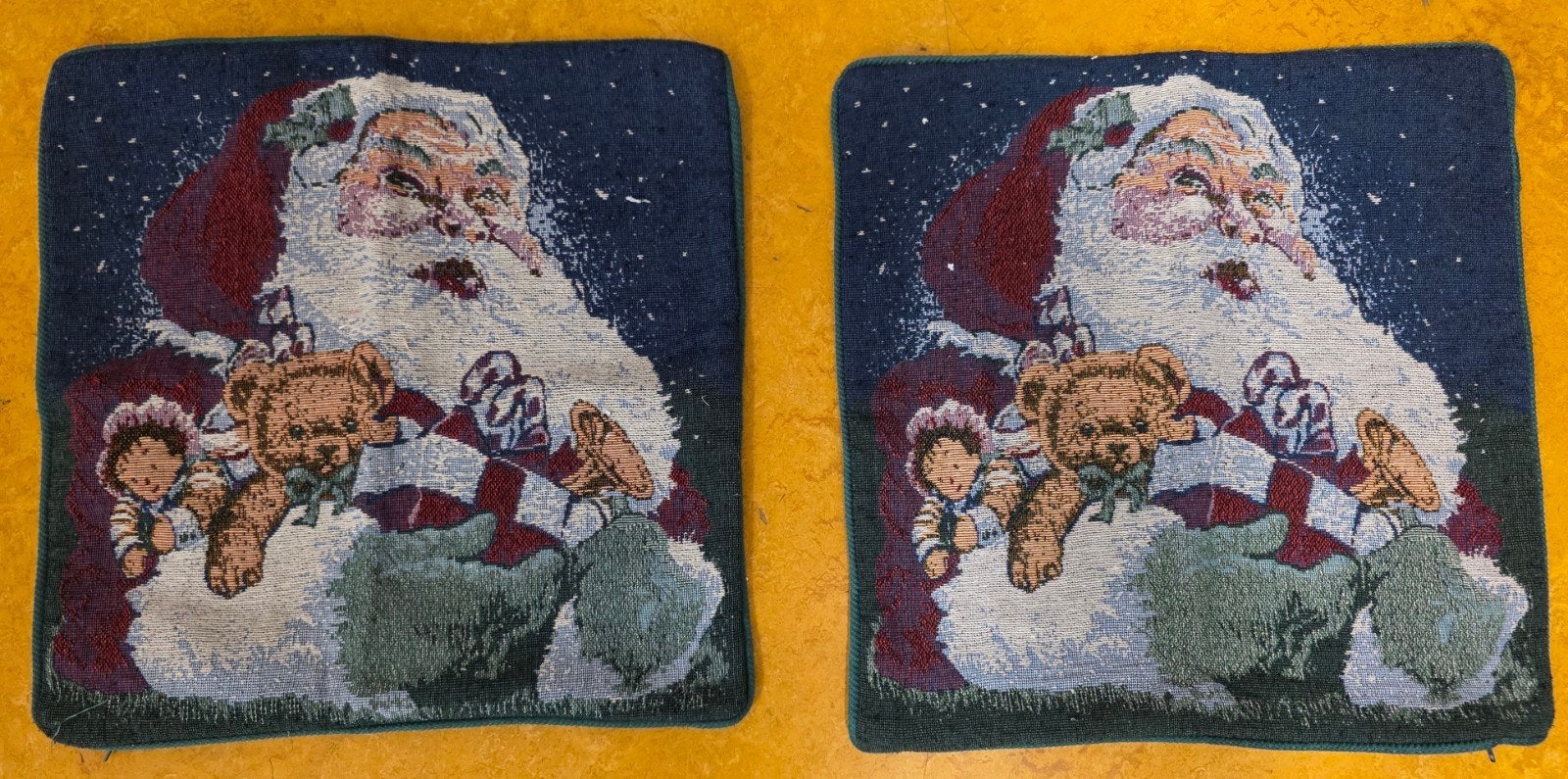 2 nieuwe Kerstman kussenhoezen, Ophalen of Verzenden, Nieuw