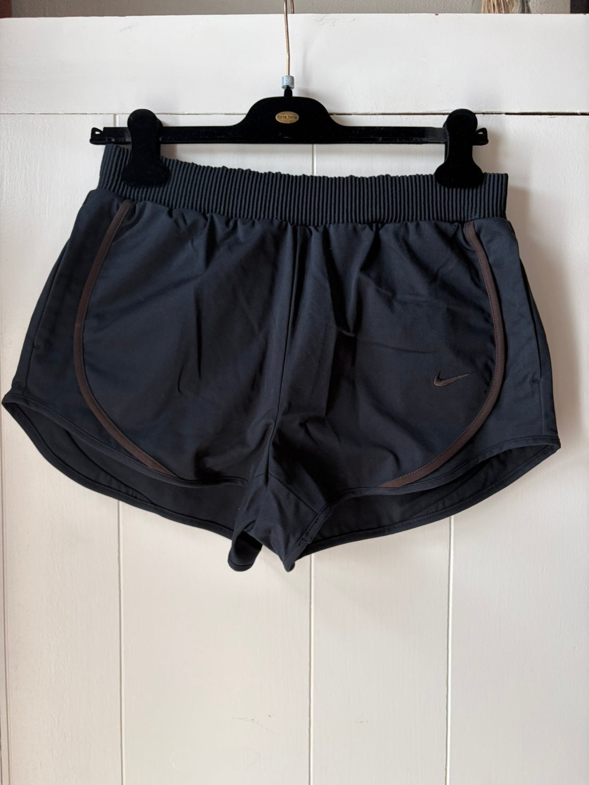 Nike sport korte broek short s zwart, Ophalen of Verzenden, Zo goed als nieuw, Zwart, Kort