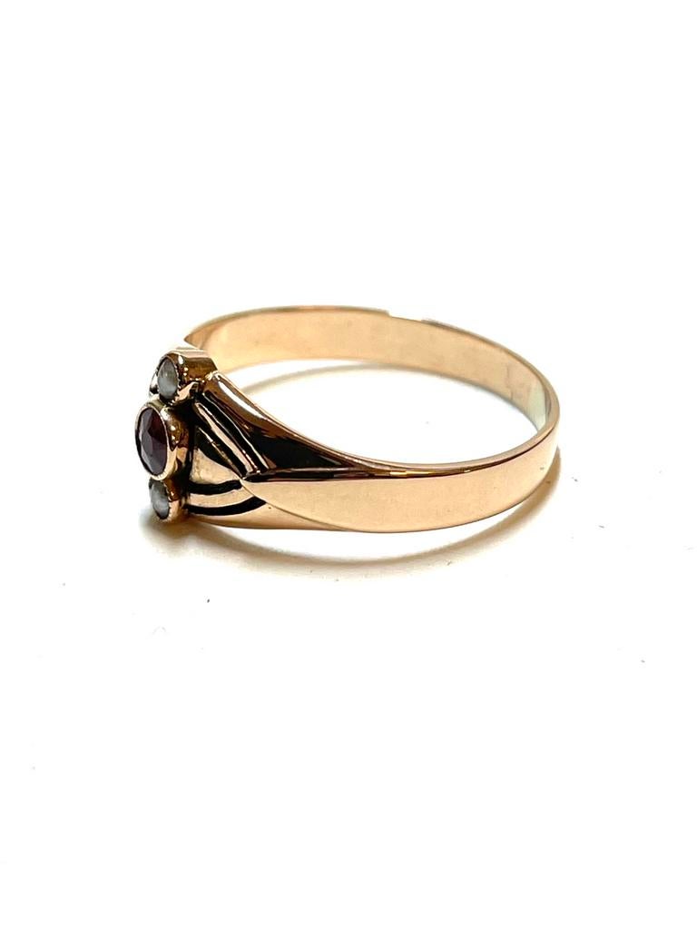 14k roségouden ring met een robijn en zaadparels, Sieraden, Tassen en Uiterlijk, Ringen, Met edelsteen, -, -, Ophalen of Verzenden