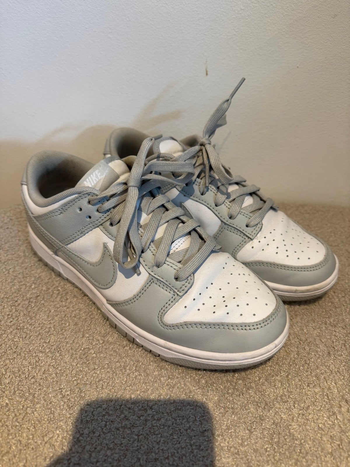 Nike dunk low grey, Ophalen of Verzenden, Grijs, Sneakers of Gympen, Zo goed als nieuw