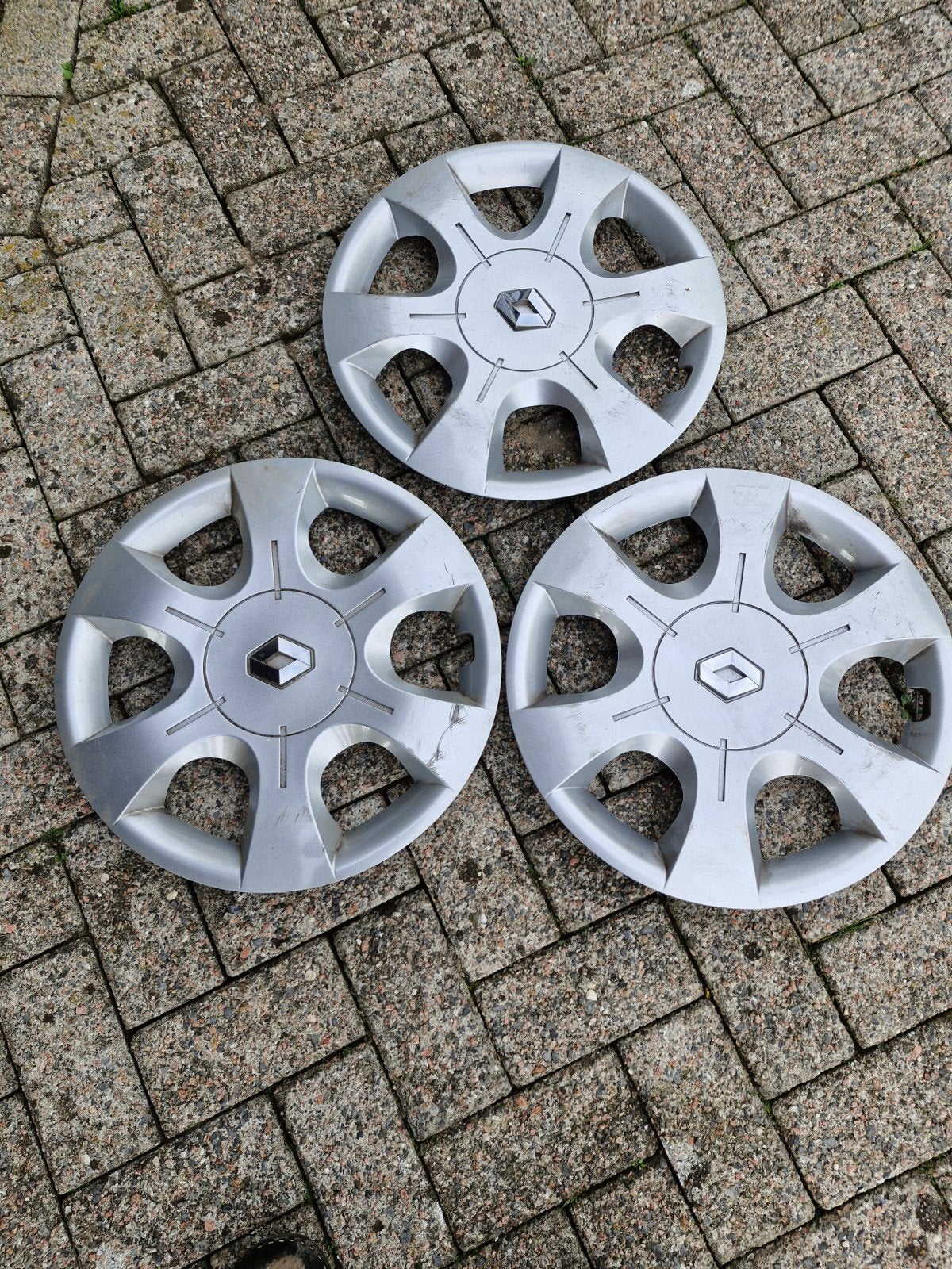 Wieldoppen Renault 16 inch, Gebruikt, Ophalen of Verzenden
