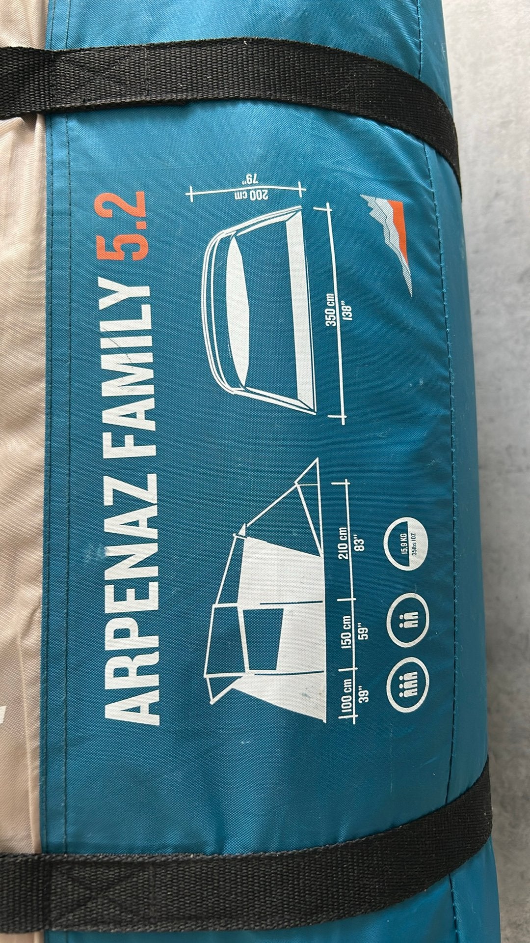 Quechua arpenaz family 5.2 tent, Caravans en Kamperen, Tenten, Ophalen, Gebruikt, Tot en met 5