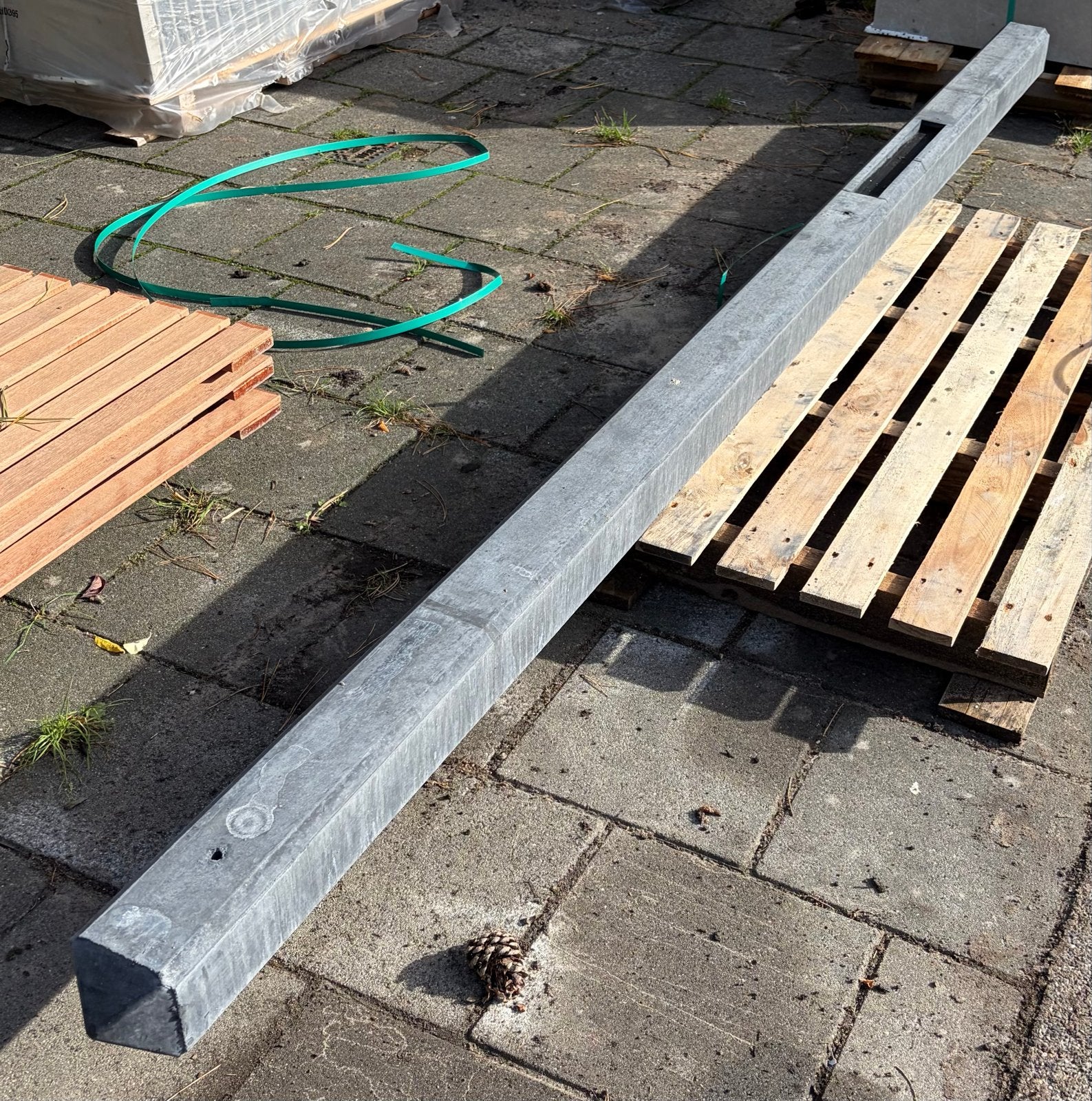 Betonnen schuttingpaal voor hout-beton schutting, Ophalen, Overige materialen, Nieuw, 2 meter of meer
