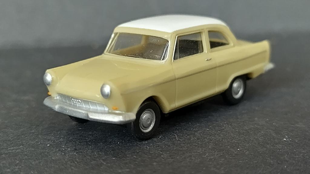 Dkw Junior Beige 1:87 Herpa Magic Pol, Hobby en Vrije tijd, Herpa Gmbh, Auto, Verzenden, Cars@herpa.de