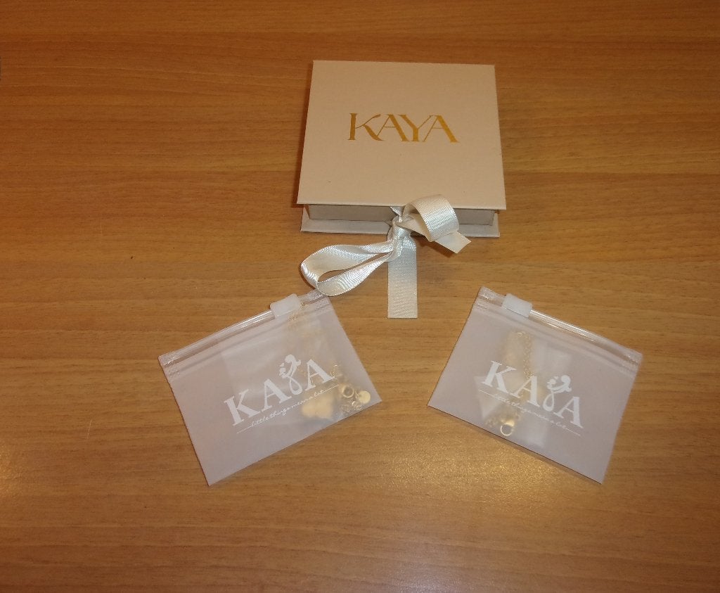 Kaya sieraden ketting kettinkjes Klaver Lucky rose glasparel, Nieuw, Ophalen of Verzenden, Roze, Overige materialen