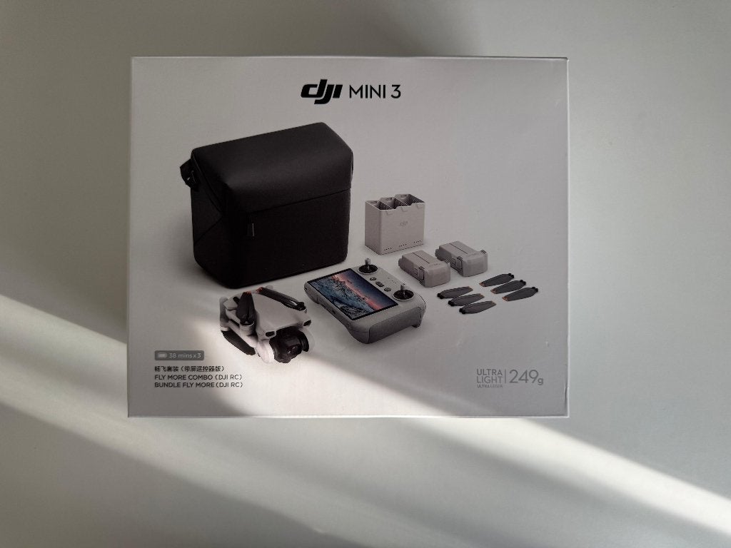 DJI MINI 3 FLY MORE COMBO + 512 GB MICRO SD KAART, Audio, Tv en Foto, Drones, 30 tot 45 minuten, Cameradrone, Ophalen of Verzenden