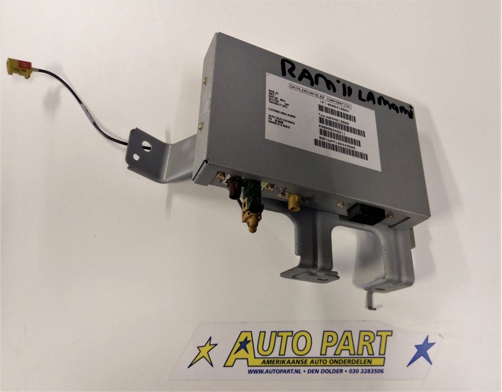 Dodge Ram pickup radio ontvanger 2009-2012, Gebruikt, PO Box 21-8004 | Auburn Hills, MI 48321-8004, Chrysler, Ophalen of Verzenden