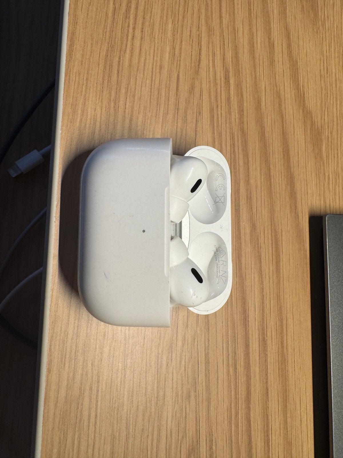 Apple AirPods Pro 2 USB-C / MagSafe – volledig werkend, Telecommunicatie, Ophalen, Zo goed als nieuw