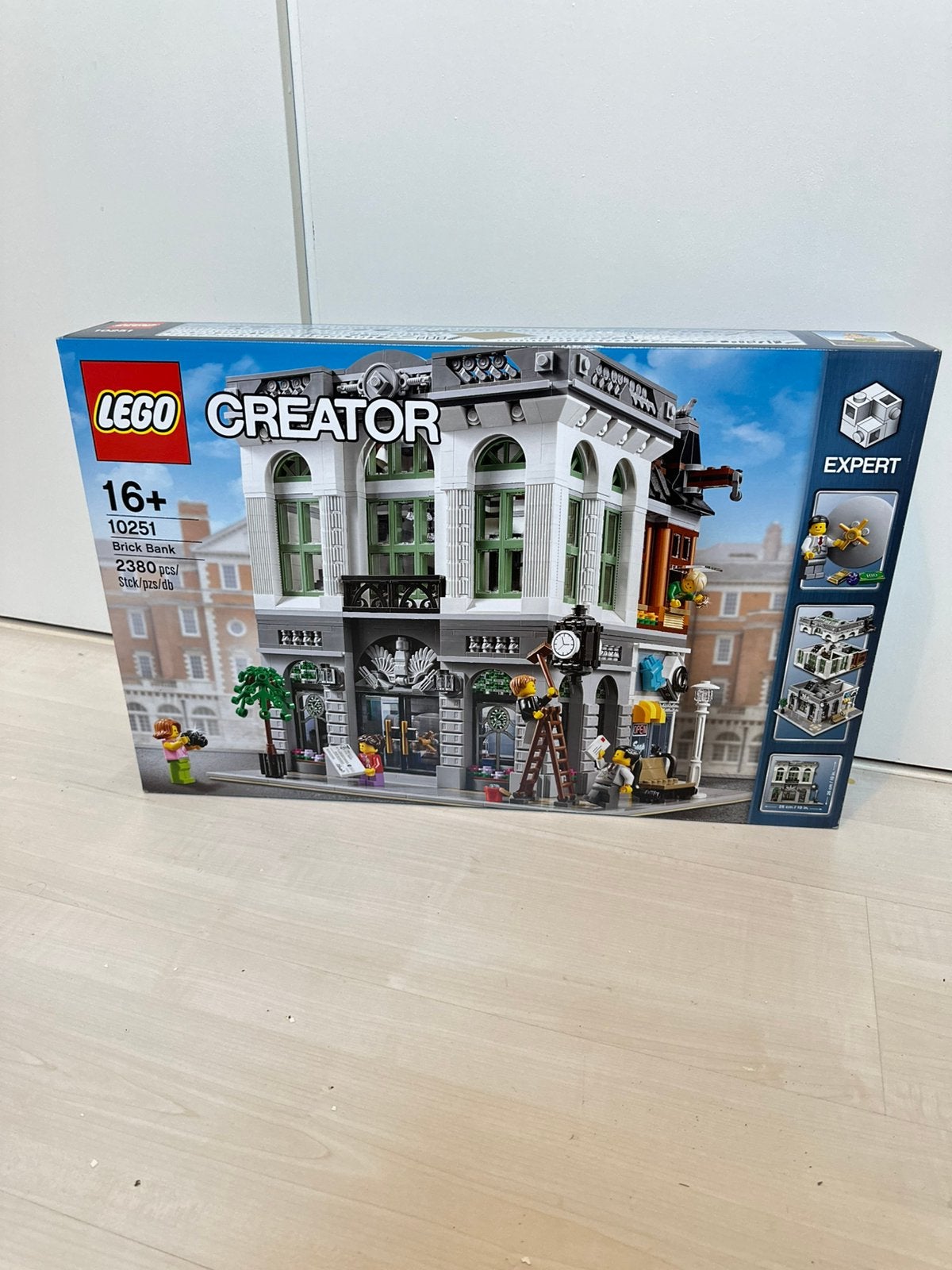 Lego brick bank 10251 nieuw in doos, Lego, Nieuw, Ophalen of Verzenden, Complete set