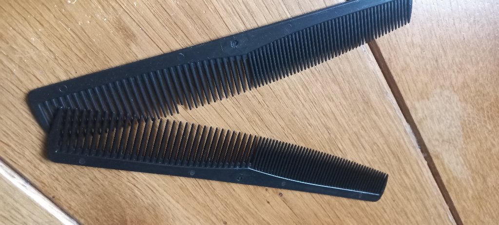 2 kammen, nieuw, Sieraden, Tassen en Uiterlijk, Uiterlijk | Haarverzorging, Ophalen of Verzenden, Nieuw, Kam of Borstel