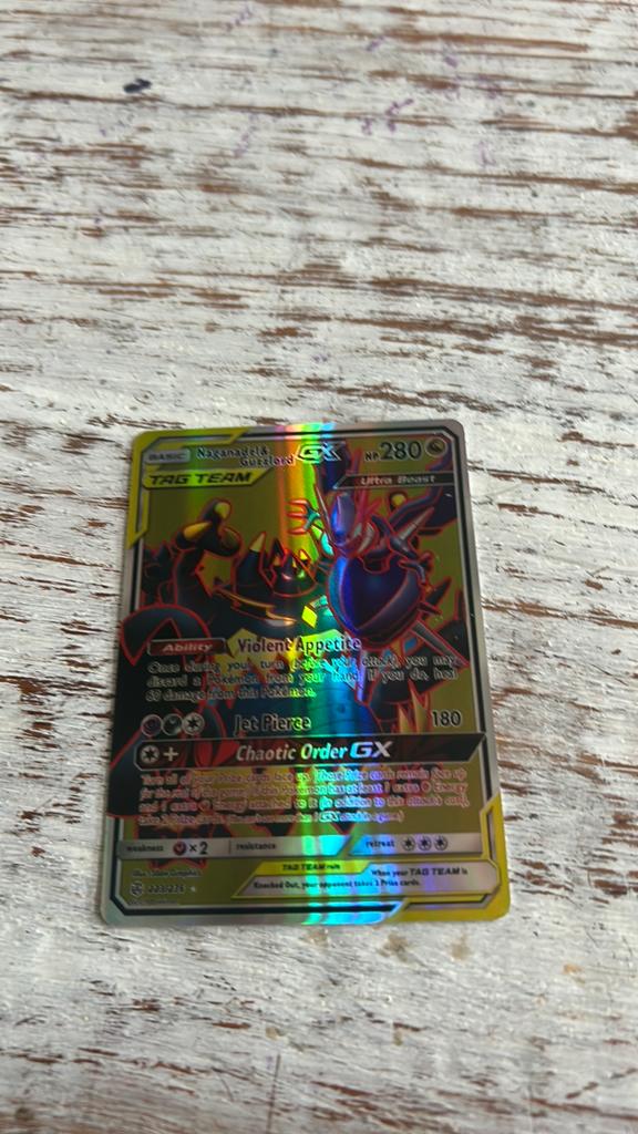 Naganadel & Guzzlord GX Pokémon Kaart - Tag Team, Ophalen of Verzenden, Zo goed als nieuw, Losse kaart, Foil