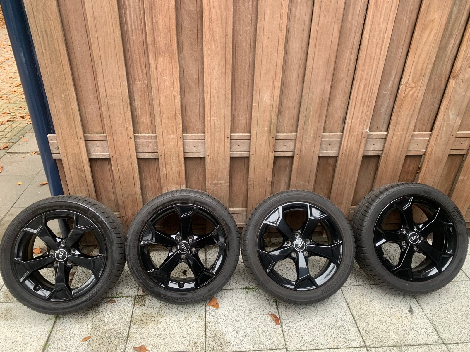 Origineel 17 inch audi 5x112 bridgestone, Ophalen, Banden en Velgen, 17 inch, Personenwagen