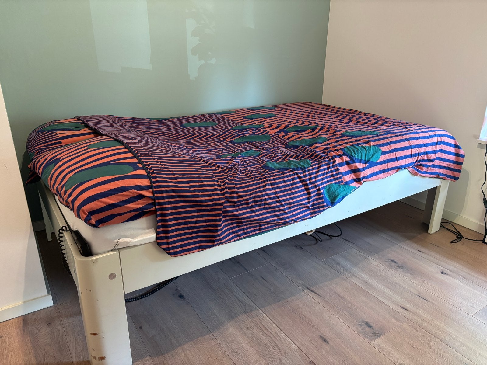 Auping Auronde (senioren)bed 120x200cm elektrisch wit, Ophalen, Wit, Twijfelaar, 120 cm