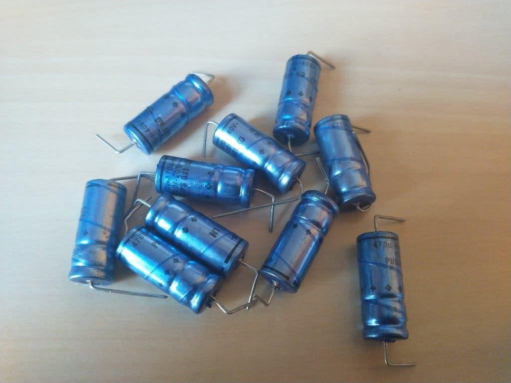 Philips 470uf 40v axiaal (Nieuw), Hobby en Vrije tijd, Ophalen of Verzenden, Nieuw