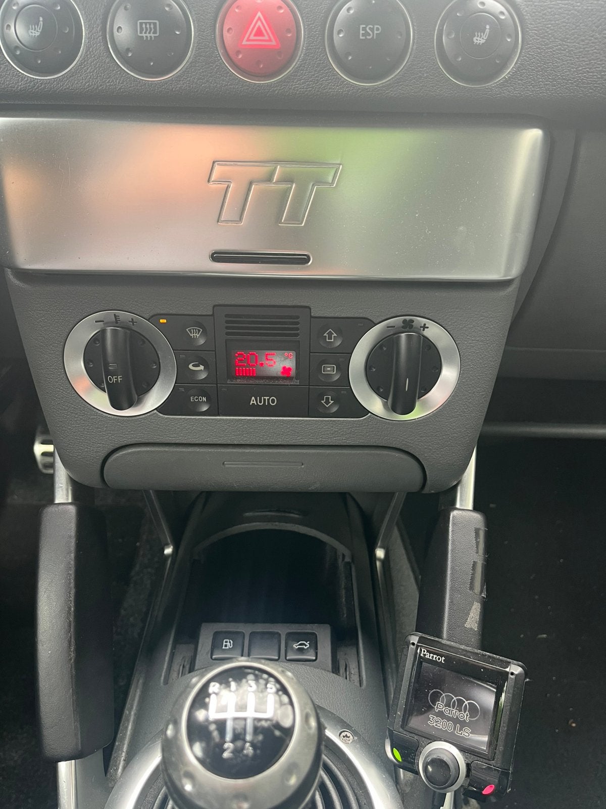 Foto 16 van Audi TT 1.8 T Coupe 132KW 1999 Grijs