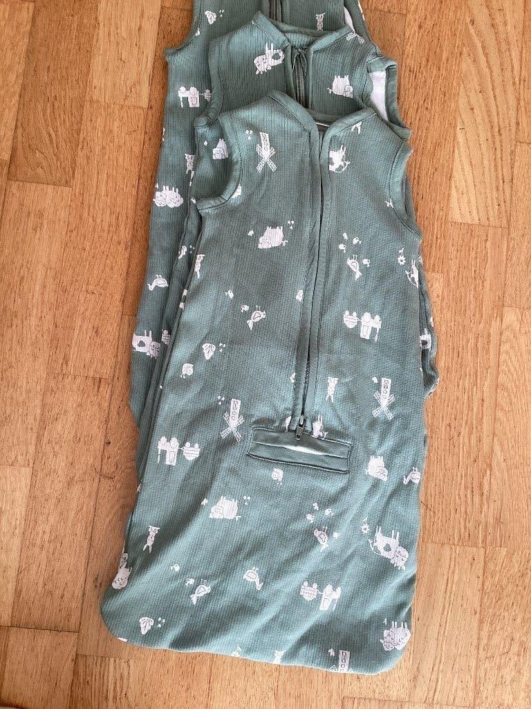 4 babyslaapzakjes  Prenatal, Disney en regenboog speelkleed, Kinderen en Baby's, Ophalen of Verzenden, Gebruikt, Prénatal