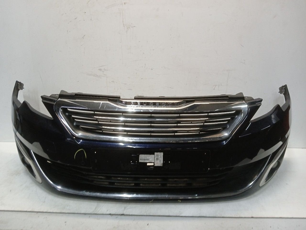 Bumper voor Peugeot 308, Onderdelen@venauto.nl, Van der Ven Autorecycling B.V., Gebruikt, Ettenseweg 76, 4706 PB Roosendaal, The Netherlands