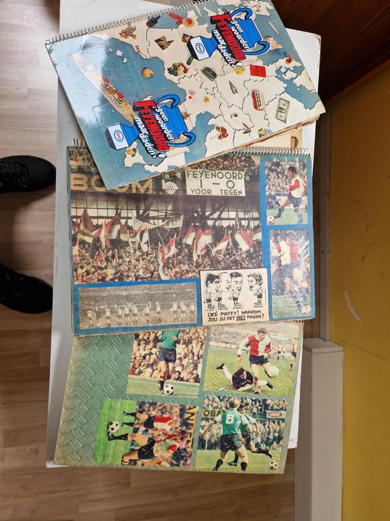 4 unieke Feyenoord fotoalbums topjaren 1969-1972, Ophalen of Verzenden, Gelezen, Balsport