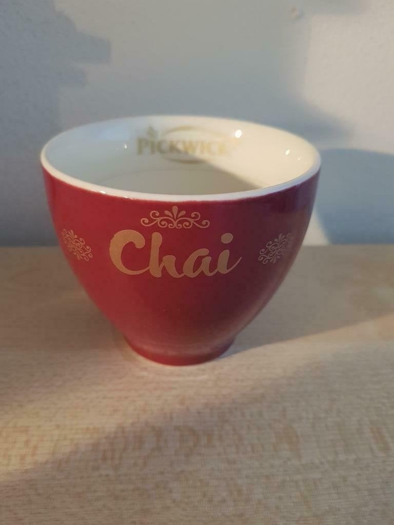 Originele Pickwick Chai theekom – bordeauxrood met goud, Ophalen of Verzenden, Zo goed als nieuw, Overige stijlen