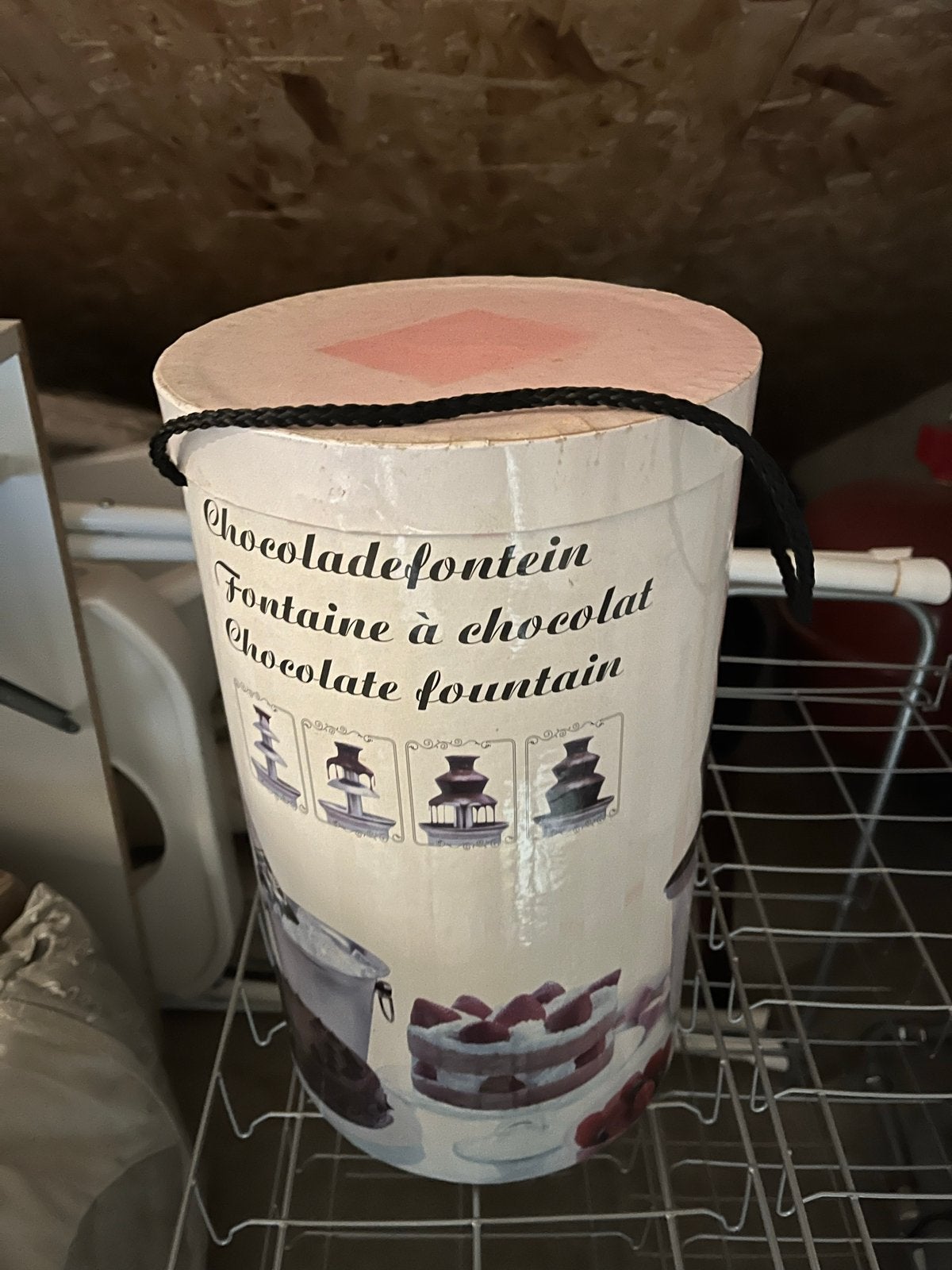 Chocoladefontein, Witgoed en Apparatuur, Ophalen, Nieuw
