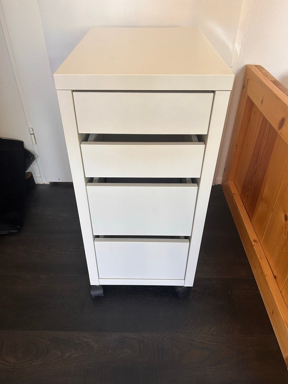 Wit ladeblok op wielen - Gebruikt, Huis en Inrichting, Ophalen, Overige materialen, Minder dan 50 cm, Gebruikt