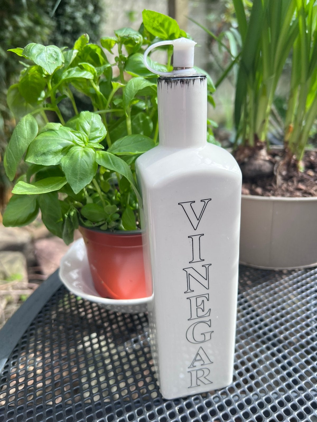 Witte keramische olijfolie fles, Overige typen, Ophalen of Verzenden, Zo goed als nieuw