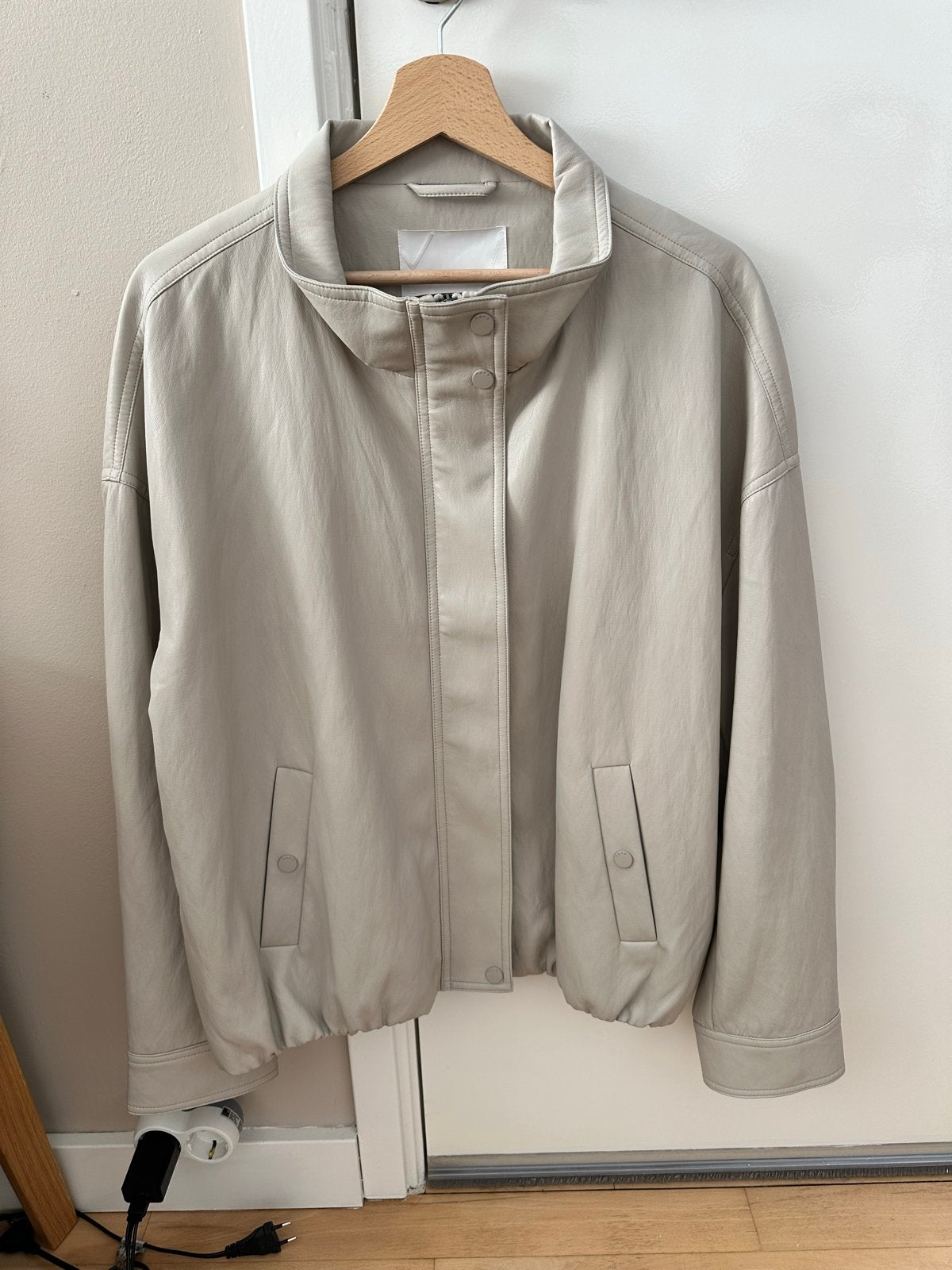 YAYA Korte Faux Leren Jas met Blousende Zoom - Maat 44, Ophalen of Verzenden, Zo goed als nieuw, Maat 42/44 (L), Wit